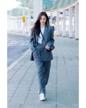 Shin Se-kyung Thumbnail - 238.1K Likes - Most Liked Instagram Photos