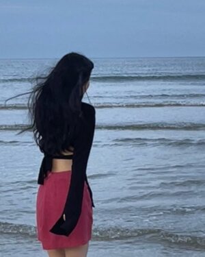 Shin Ye-eun Instagram - 🌪️