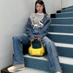 Shin Ye-eun Instagram - 💛💙 @MiuMiu #MiuMiu #MiuMiuMultiPocket
