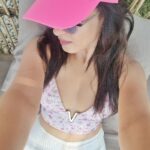 Shiny Doshi Instagram - Hello SUNDAY 🌼 🩷⛱️🌊