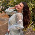 Shivaleeka Oberoi Instagram – It’s ok CHAND 🌙
Even I’m
Khoya
Khoya
🦋🤍