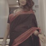 Shivani Narayanan Instagram - Tere Vaaste 🌙⭐️ #lowlightthings🕯️ Jewellery @vummidibangaru 🎥 @en.nizharpadam @vijiknr