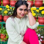 Shivani Narayanan Instagram - 👋♥️ Ooty