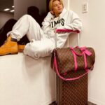 Sho Hirano Instagram - ルイ・ヴィトンとパートナーシップを結ぶことになりました。 「旅の真髄（こころ）」の精神を受け継ぐルイ・ヴィトンの世界をこれから皆さんにお伝えしていきます。 ぜひ一緒に楽しみましょう！ I'm happy to announce to you the start of a very special partnership with Louis Vuitton. I am excited for this journey. Please enjoy this together with me! #LouisVuitton #LVFashion @LouisVuitton