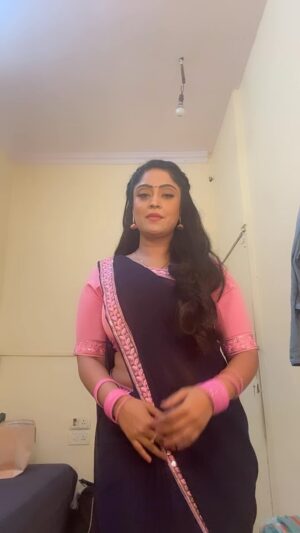 Shubhi Sharma Instagram - #tranding #réel #happy #life