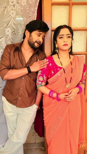 Shubhi Sharma Instagram - में तो कहता हूं आप भी भूल जाओ😜😜😜
#YK #yashkumarr #trending #viral #instagram #love #explorepage #explore #instagood #fashion #follow #tiktok #like #likeforlikes #followforfollowback  #india #trend #instadaily #music #style #trendingnow #reels #foryou #likes #photooftheday #model #beautiful #bollywood #bhfyp #insta