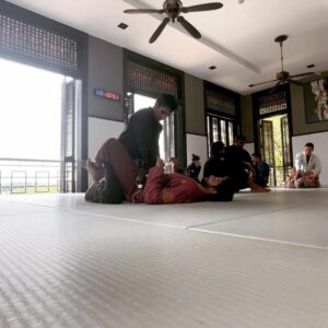 Siddhant Chaturvedi Instagram - We only go to Thailand for 2 things ….
Jiu-Jitsu & Muay Thai.
@robin_behl14 @jaideep__yadav