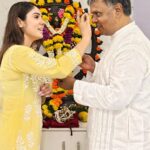 Sidhika Sharma Instagram - I am so glad to welcome @sidhikasharma a very talented and ambitious actress of the Hindi Film Industry to class. Your dedication towards learning and developing your craft is truly commendable. My blessings are always with you, keep shining🌟 Nateshwar Nritya Kala Mandir - Kathak Institute of Late Natraj Gopi Krishna
