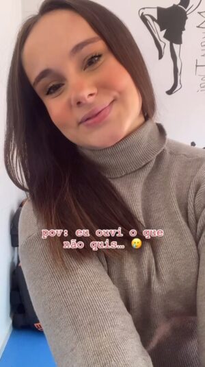 Sienna Belle Instagram - pov: ouvi o que eu não quis! 🥲🤡

#reels #explore