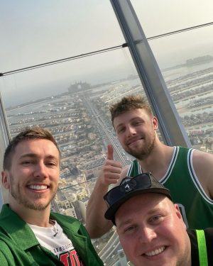 Simon Minter Instagram - Green Team!