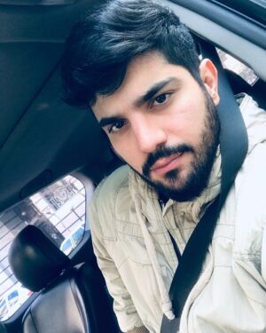 Sina Mehrad Instagram - #Sleepy#selfie 
7:30 AM
❤️🎬