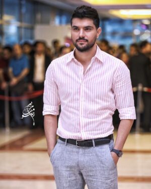 Sina Mehrad Instagram - ❤️...این داستان ادامه دارد
حافظ ۹۸
