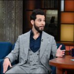 Skylar Astin Instagram – I could totally work with my real mom… except for the travel part 🍈 

Catch my whole interview with @stephenathome now streaming on @paramountplus 💥

Style @sarahdarceystyle 
Grooming @haileicall 
Suit @stylebysarai Ed Sullivan Theater