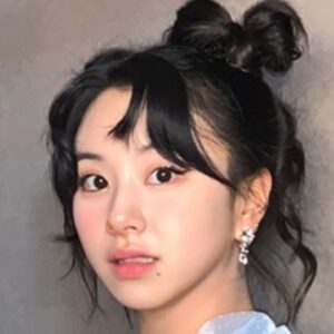 Son Chae-young Thumbnail - 2.5 Million Likes - Most Liked Instagram Photos