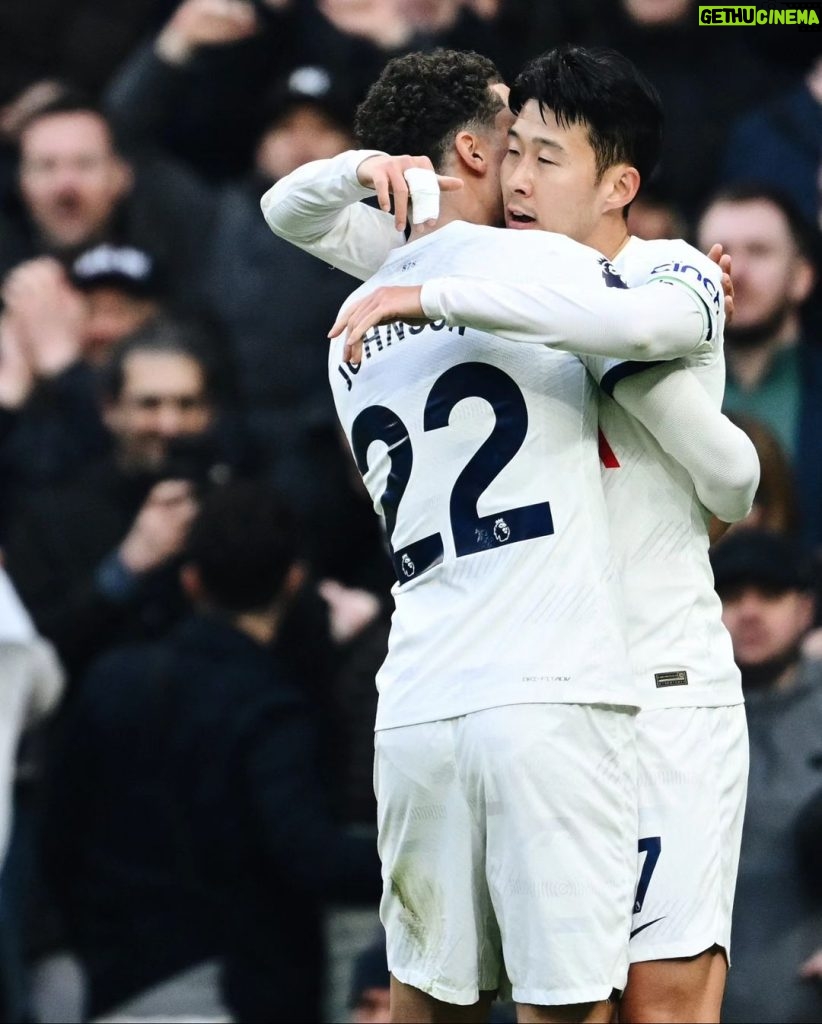 Son Heung-min Instagram - Yessss a strong spirit to fight until the end from the boys. Three points, Come on you Spurs!! 😁 Tottenham Hotspur Stadium