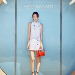 Son Na-eun Instagram - #광고 #FERRAGAMOPF23 @ferragamo @_maximiliandavis_ 페라가모가 성수동에서 2023 프리폴 컬렉션 컨셉츄얼 팝업스토어를 선보였습니다. 데님부터 이브닝 웨어까지 일상 생활 속 필수적인 아이템을 모던한 무드로 재해석한 페라가모 2023 프리폴 컬렉션을 지금 만나보세요.