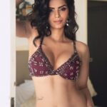 Sonali Raut Instagram - The Greatest happiness of life is the conviction that we are loved!!!!🥰 💝💖 . . . . #bold #love #beautiful #fashion #boldandbeautiful #beauty #sexy #photography #instagood #art #instagram #style #makeup #hot #follow #cute #photoshoot #tattoo #india #design #like #fitness #picoftheday #color #gorgeous #photooftheday #happy #instadaily #bollywood #sonaliraut