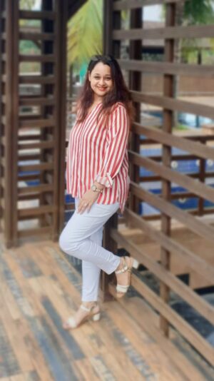 Sonalika Joshi Instagram - Beauty begins the moment you decide to be yourself 💕🤗.#self #selfcare #selflove #selfportrait #selfrespect #original #natural #trueself .