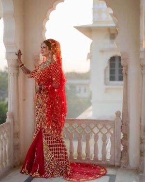 Sonarika Bhadoria Instagram - 18-02-2024♥️✨🧿

Photography @dipak_studios 
Jewelry @asvpolkis 
Mua @dipak_nayak1.0 
Hair @fatima_ahmed1309 
Jewelry pr @colatchofficial