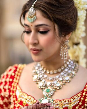 Sonarika Bhadoria Instagram - 18-02-2024♥️✨🧿

Photography @dipak_studios 
Jewelry @asvpolkis 
Mua @dipak_nayak1.0 
Hair @fatima_ahmed1309 
Jewelry pr @colatchofficial
