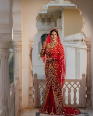 Sonarika Bhadoria Instagram - 18-02-2024♥️✨🧿

Photography @dipak_studios 
Jewelry @asvpolkis 
Mua @dipak_nayak1.0 
Hair @fatima_ahmed1309 
Jewelry pr @colatchofficial