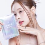 Song Jia Instagram - #광고 프링이들🎀🤍제가 활기찬 도시 홍콩의 특별한 스킨케어 브랜드인 @rebeccasylvesterbeauty 의 브랜드 앰배서더로 선정되었어요🫡 브랜드를 홍보하고 대표하는 흥미진진한 여정을 시작하게 되어 너무 기뻐요,,☺🫶🏻 피부에 기쁨, 광채, 매력을 선사하는 멋진 모험을 함께 시작해볼까요? 🌷🌸 很榮幸被選為Rebecca Sylvester的品牌大使💕@rebeccasylvesterbeauty新的一年我將攜手這個充滿活力的香港護膚品牌🧚🏻‍♀️與大家一起探索奢華優質的美肌秘密🔑 #rebeccasylvesterbeauty #rebeccasylvester #skincare #hongkong