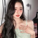 Song Jia Instagram – 🩵 @fingersuit_jp  #フィンガースーツ #韓国ネイル #ネイルチップ #セルフネイル