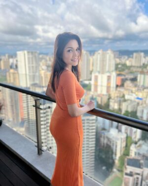 Sonu Kakkar Instagram - The view from my balcony NATURALLY showing the Colors of our Indian Flag 🇮🇳 Amazing no? 
Happy Republic day everyone! 

#republicday #india #sonukakkar