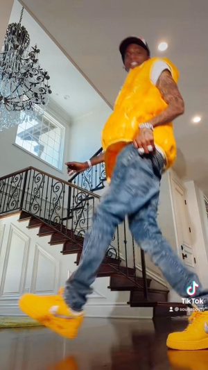 Soulja Boy Instagram - Bust it down