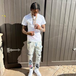 Soulja Boy Instagram - Shop now: @souljaboyapparel 📱📫🤲🏾