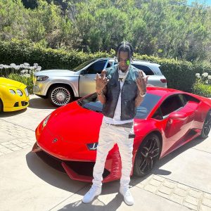 Soulja Boy Instagram - Happy birthday to me 🎁