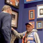 Spike Lee Instagram - BILL & SPIKE present “FRIENDS” PART 2 — “KNICKS” 🎥🏀💙🧡 #RollingAlong