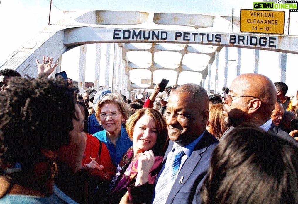 Stacey Abrams Instagram – Today, we celebrate fathers who instill the ...