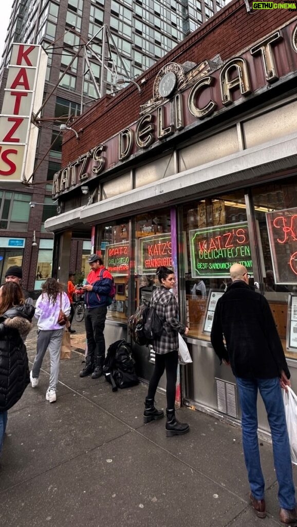 Stanley Tucci Instagram - Katz’s Delicatessen. New York City, N.Y.