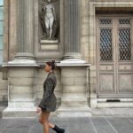 Stefanie Giesinger Instagram - anzeige 🍂Walking through Paris in #TodsWG by #Tods @tods Paris, France