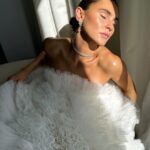 Stefanie Giesinger Instagram - VOGUE durfte Model Stefanie Giesinger bei ihrem Getting Ready für die Filmfestspiele in Cannes begleiten. Das ganze Video finden Sie via Link in der Bio! #voguegermany #cannes2023 (Talent: @stefaniegiesinger, Look: @kaviargauche_official) Cannes, France