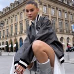 Stefanie Giesinger Instagram - bisous de paris Paris, France