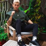 Stefano Lepri Instagram - Do di matto sul terrazzo perche indosso il nuovo sballo .. le nuovissime CApro rendono le escursioni domiciliari molto più stilose 💪🏻😁 @PUMA disponibili da @FootlockerEU #CApro #PUMA #FootlockerEU #Adv 315/366 @zanella_productions