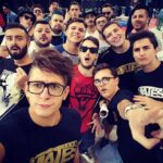 Stefano Lepri Instagram - Nel 2016 la community di YouTube assomigliava a tutti gli effetti ad una grande famiglia !! Mancano all’appello in questa foto ancora tantissimi amici ❤️ 278/366