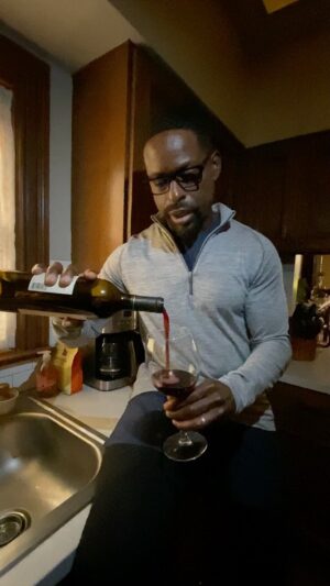 Sterling K. Brown Instagram - Ahh the taste of sweet, sweet comfort #ThisIsUs