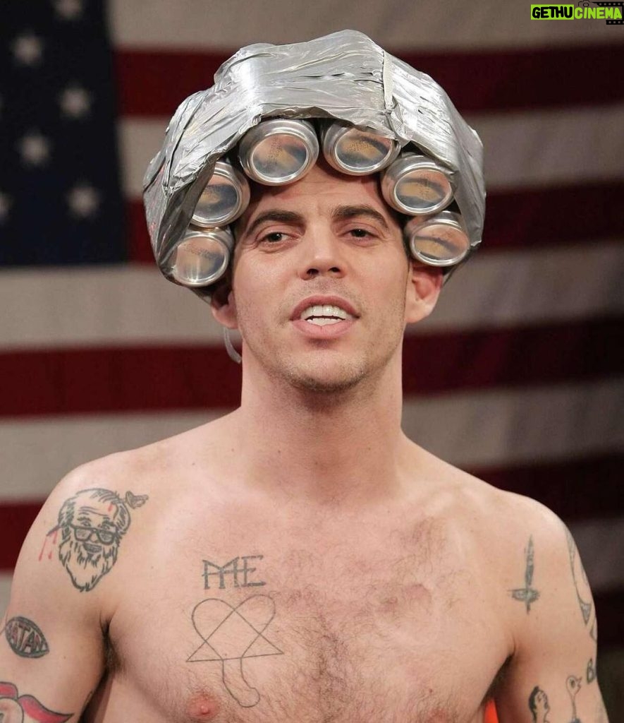 Steve-O Instagram - I salute you, America, and it’s a wrap! The final continental USA dates of my Bucket List Tour have been announced, and a bunch of them are being filmed for the special: Little Rock and Albuquerque to begin with! Link in bio for tickets, yeah dude!!!