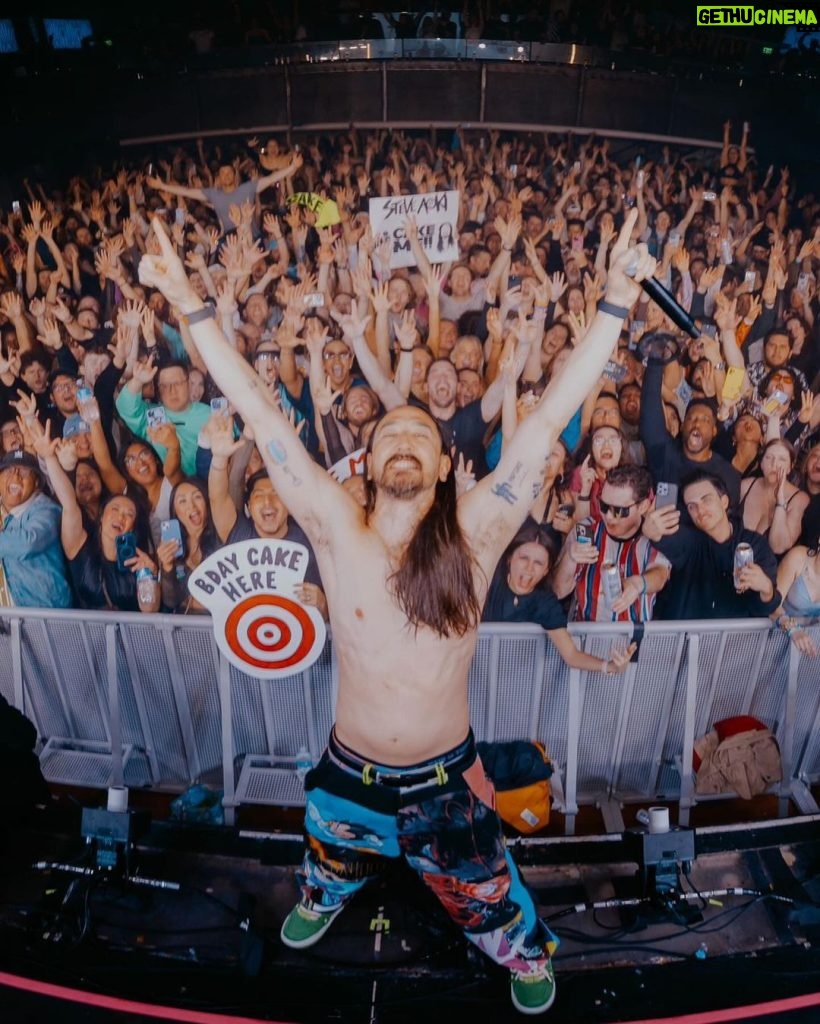Steve Aoki Instagram - Sold out Park City Utah and made a mess 🎂 Park City, Utah