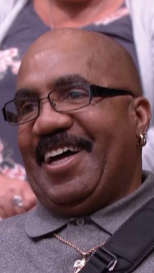Steve Harvey Instagram - What the what?? 🫢