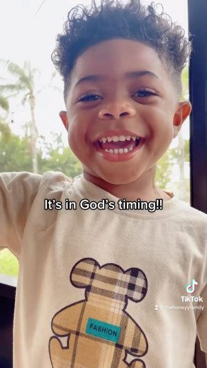 Steve Harvey Instagram - That’s right lil man… It’s in GOD’S timing!!!!
@thehoneyyfamily