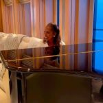Steve Harvey Instagram - 🎹🎶 @marjorie_harvey 👑💖