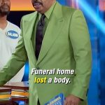 Steve Harvey Instagram - What??? 😂🤣😂 Funeral home lost the body. What're they putting in the casket instead?? @familyfeud #SteveHarvey: "I'll be damned." The confusion continues on TOMORROW's all-new episode of @familyfeudabc #CelebrityFamilyFeud, 9/8c on ABC. Stream on Hulu.