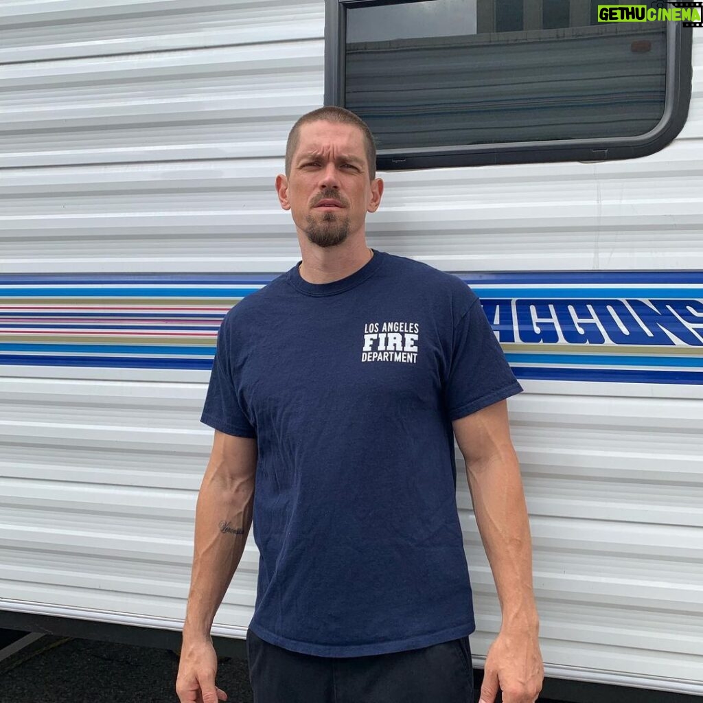 Steve Howey Instagram - I’m wearing my official @losangelesfiredepartment shirt and hat cause I’m a supporter of the men and women, the hero’s of the #losangelesfiredepartment. Get your own @lafdfoundation Los Angeles, California