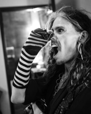 Steven Tyler Instagram - SOCK 'N' ROLL! 📷 @katbenzova_rockphoto