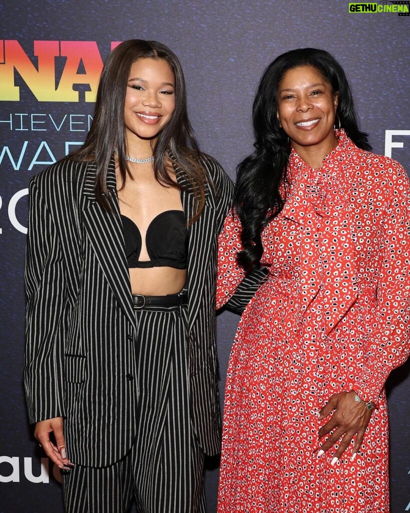 Storm Reid Instagram - thank you so much @footwearnews i’m full of gratitude. so grateful to be on this fashion journey. thank you @charlene_mas & @newbalance for seeing and believing in me. @jasonbolden & @johnmumblo love y’all mucho. love you mommy! ♥️🥹 New York, New York