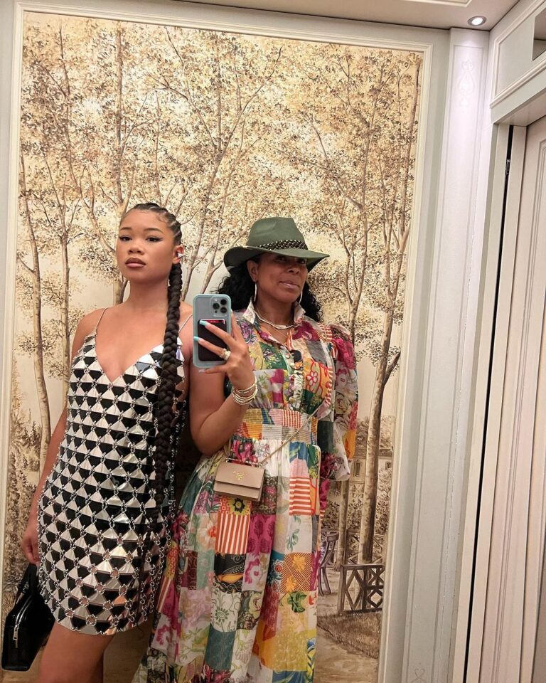 Storm Reid Instagram - it’s my bestie girl’s birthday. 🥹 i thank God he made you my mommy! MS. CLASSY! no one is more gorgeous and brilliant. here’s to many more years of being THAT GIRL and being the finest mommy! thank you for wearing all the hats. i love you the deepest ♥️ MOM